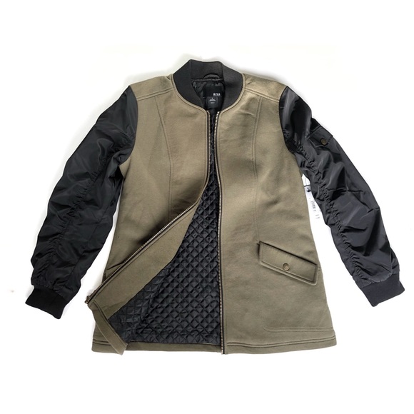 SALE🎉NWT Olive Green & Black Jacket - Picture 2 of 8